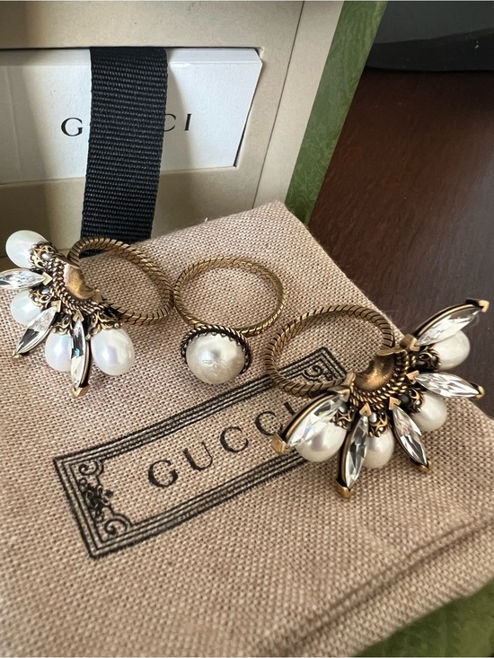 Gucci Jewelry - Gucci Gold-Tone Double Flower Ring with White Pearls and Crystal Marquises